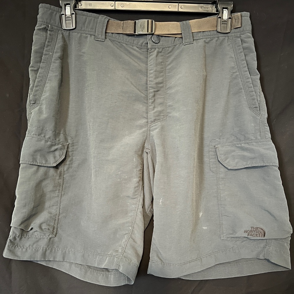 Men’s The Northface Shorts Size 34 Olive